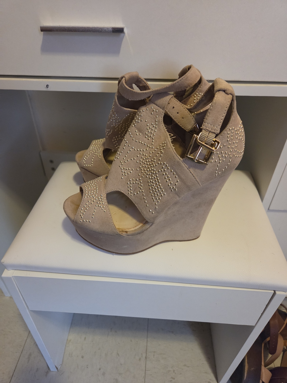 Betsey Johnson Taupe Suede Studded Wedge Sandals